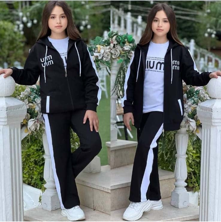 طقم رياضي بنات قطعتين