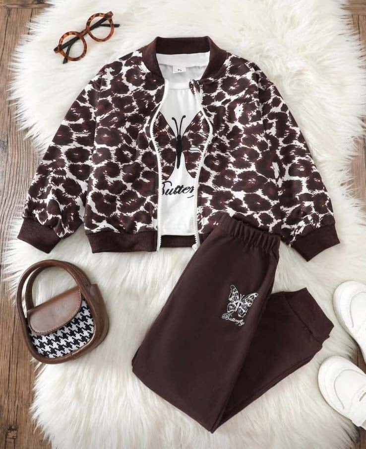 طقم بناتي شتوي أنيق بثلاث قطع – جاكيت، تيشيرت وسروال